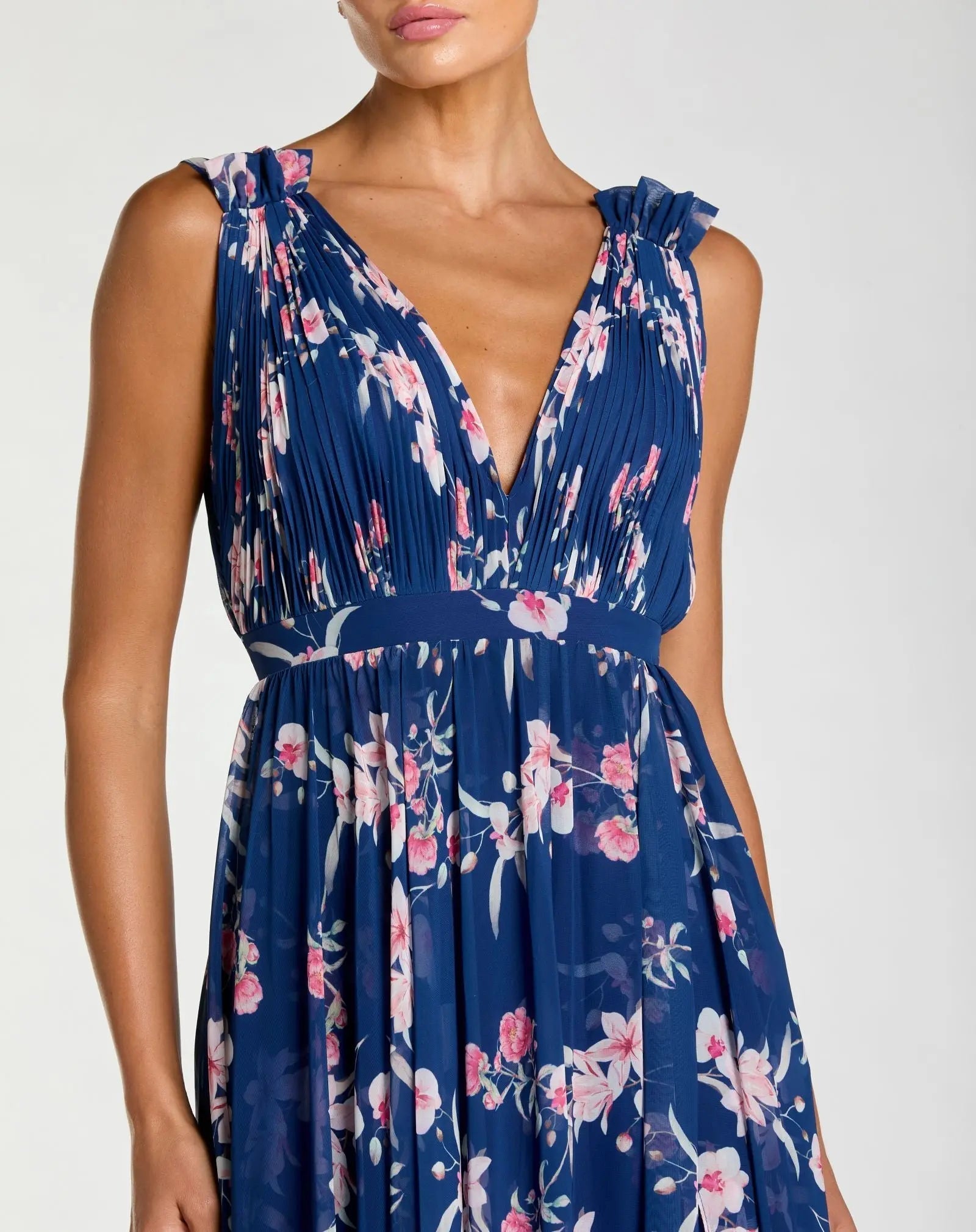 Dark Blue Sleeveless Pleated Floral Print Chiffon V-Neck Gown